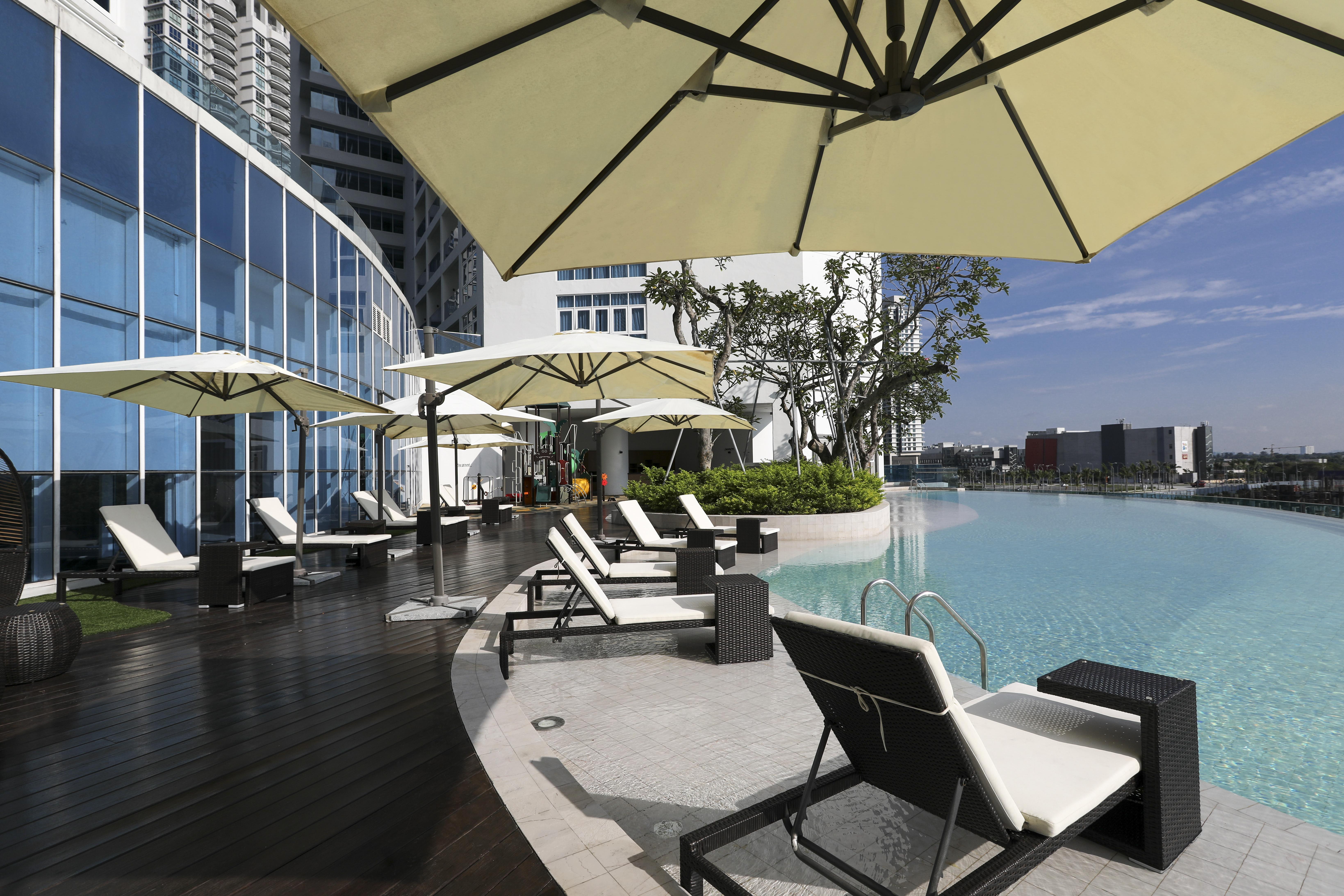 Pinetree Marina Resort Nusajaya  Dış mekan fotoğraf